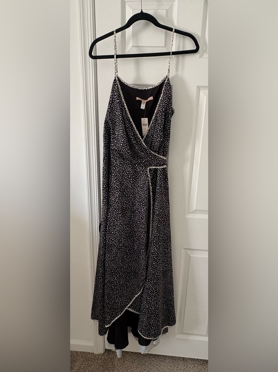 Anthropologie Dresses & Skirts - Anthropologie Printed Wrap Dress